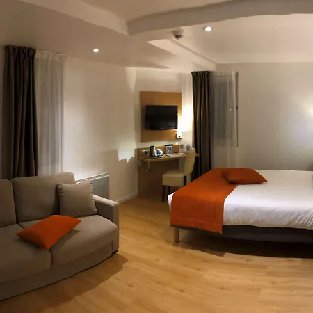 Kyriad Sud Hotel 2*