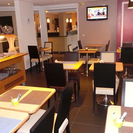 Kyriad Sud Hotel